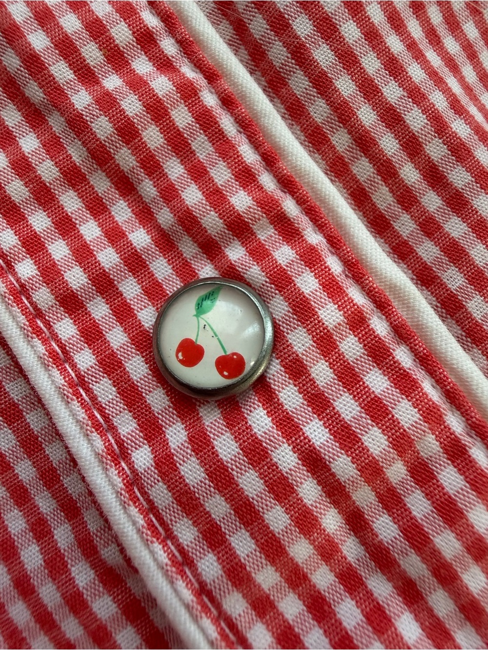 Levi’s' Vintage Red Gingham Cap-Sleeve Western Shirt - Picture 5 of 5